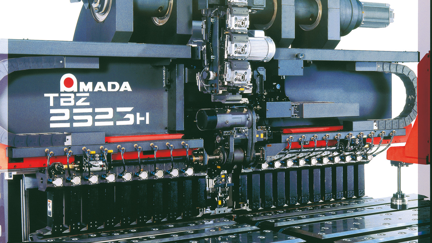TBZ2523H パンチングマシン＋パネルベンダーの写真